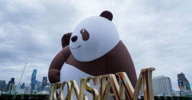 ไอคอนสยาม จับมือ YIMU ART และ Interstepsพาคาแรกเตอร์ดัง “แพนด้า Seven” และ “HIPPO GO!” เยือนไทยครั้งแรกใน “YIMU ART EXHIBITION” โชว์ผลงานสุดสร้างสรรค์ของ “ลีโอ หวง” ศิลปินดาวรุ่งจีนร่วมฉลอง 50 ปี ความสัมพันธ์ทางการทูต ไทย-จีน วันนี้ถึง 15 สิงหาคม 2568